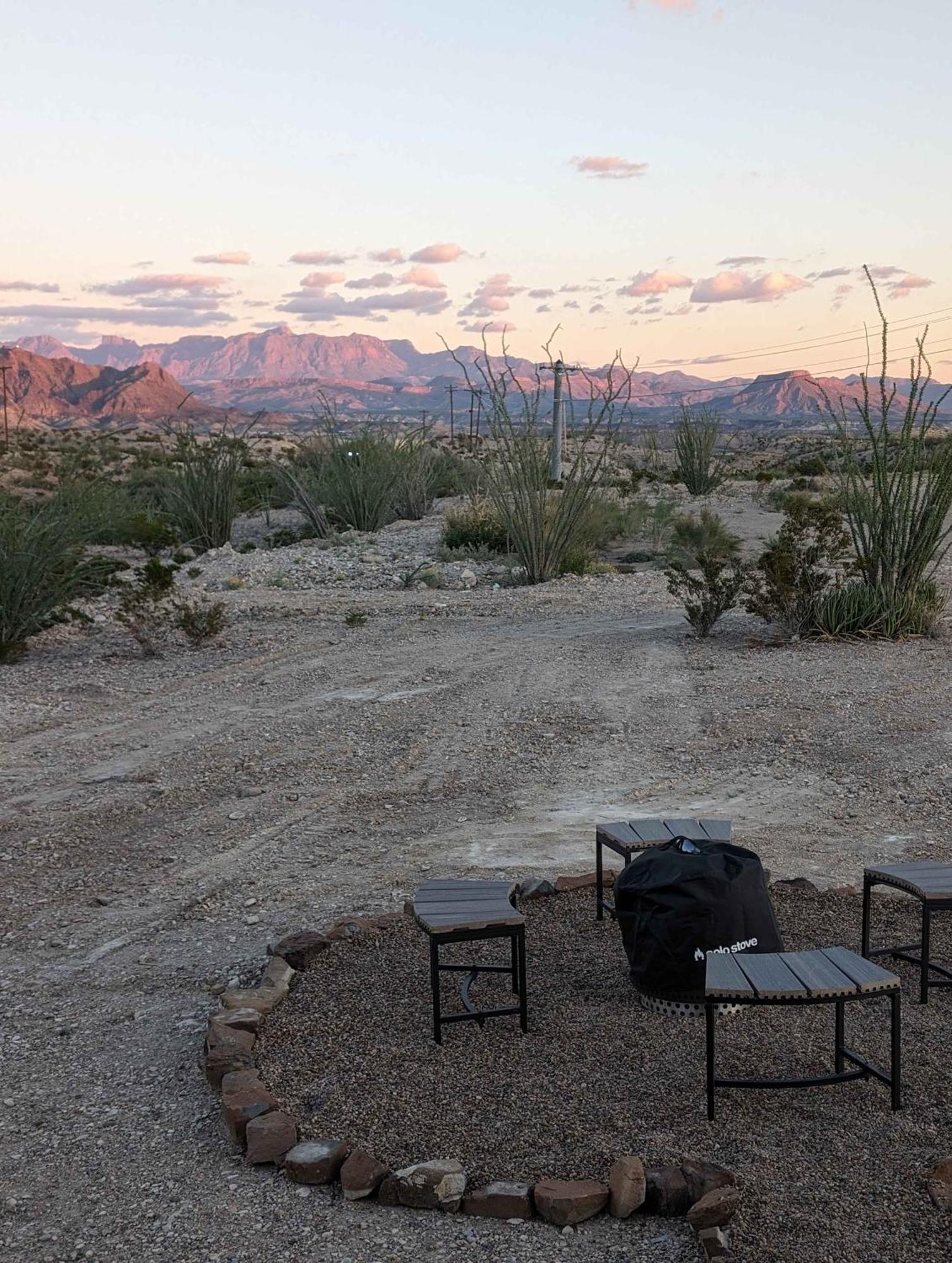Stardust Luxury Cottage With Loft & A Great View Terlingua Kültér fotó
