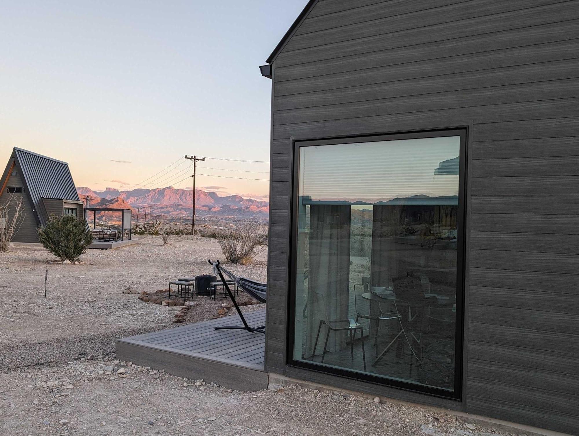 Stardust Luxury Cottage With Loft & A Great View Terlingua Kültér fotó